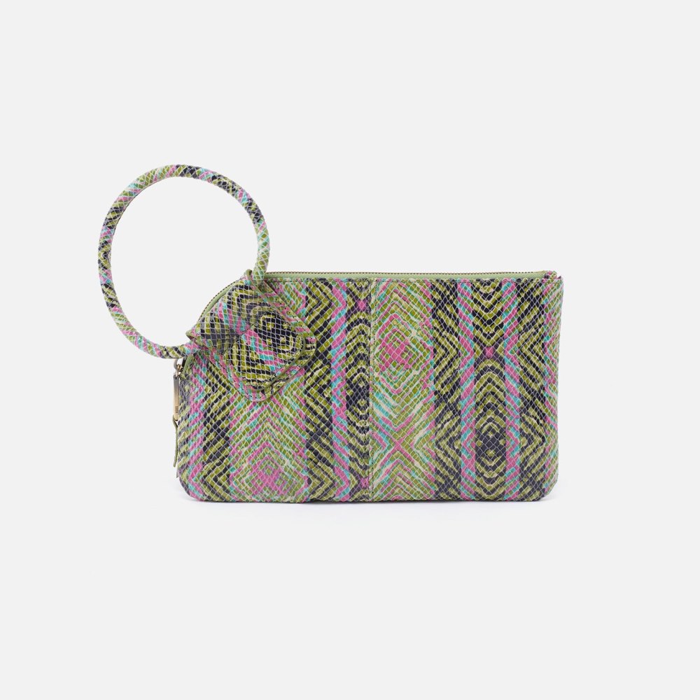 Hobo | Sable Wristlet in Printed Leather - Geo Diamond Print