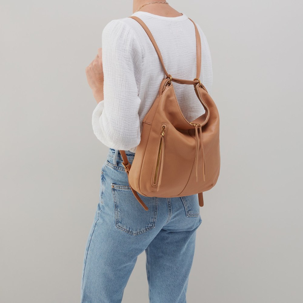 Hobo | Merrin Convertible Backpack in Pebbled Leather - Sandstorm