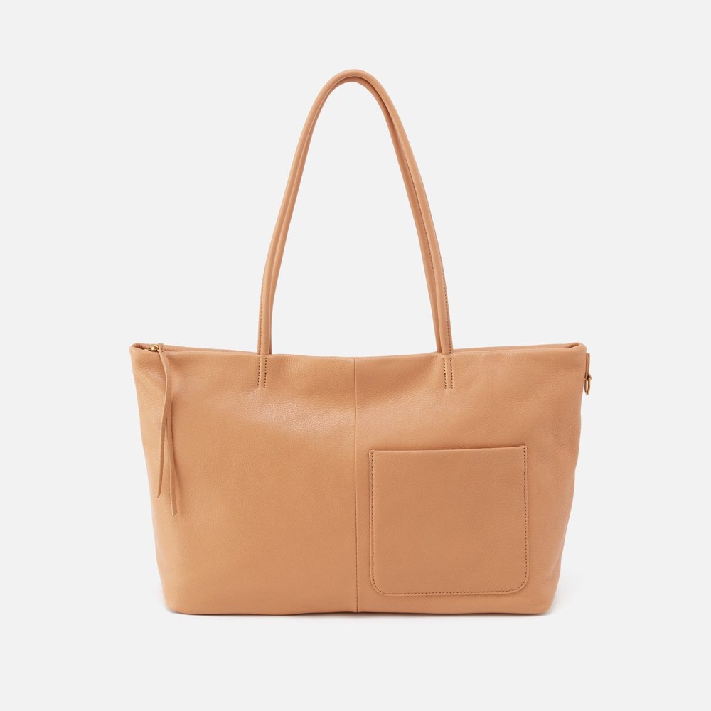 Hobo | Tripp East-West Tote in Pebbled Leather - Sandstorm - Click Image to Close