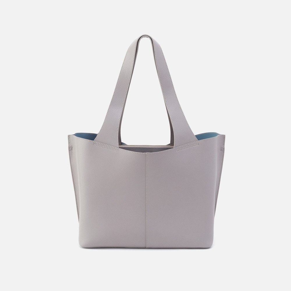 Hobo | Vida Tote in Micro Pebbled Leather - Morning Dove Grey