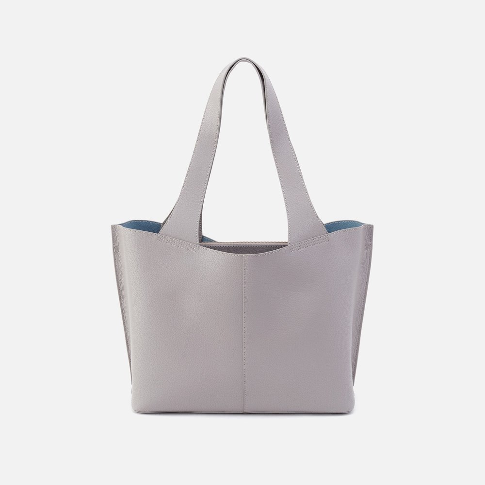 Hobo | Vida Tote in Micro Pebbled Leather - Morning Dove Grey