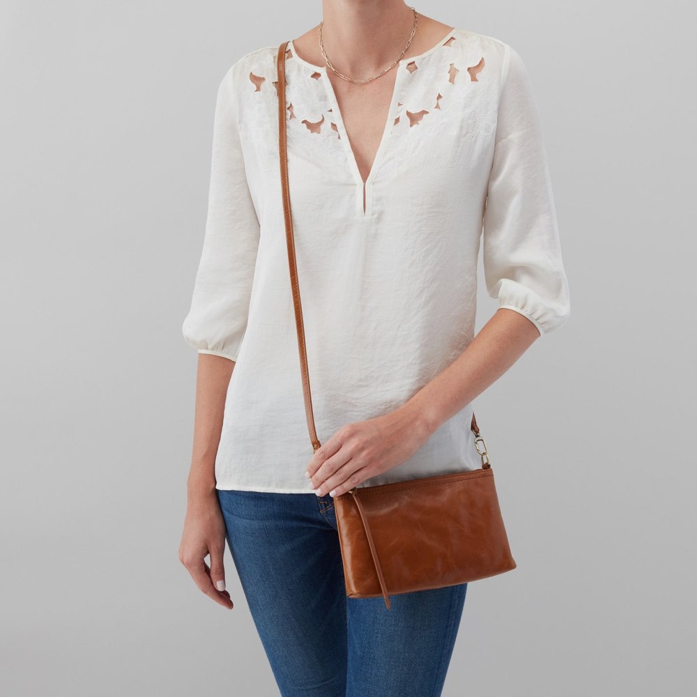 Hobo | Darcy Crossbody in Polished Leather - Natural