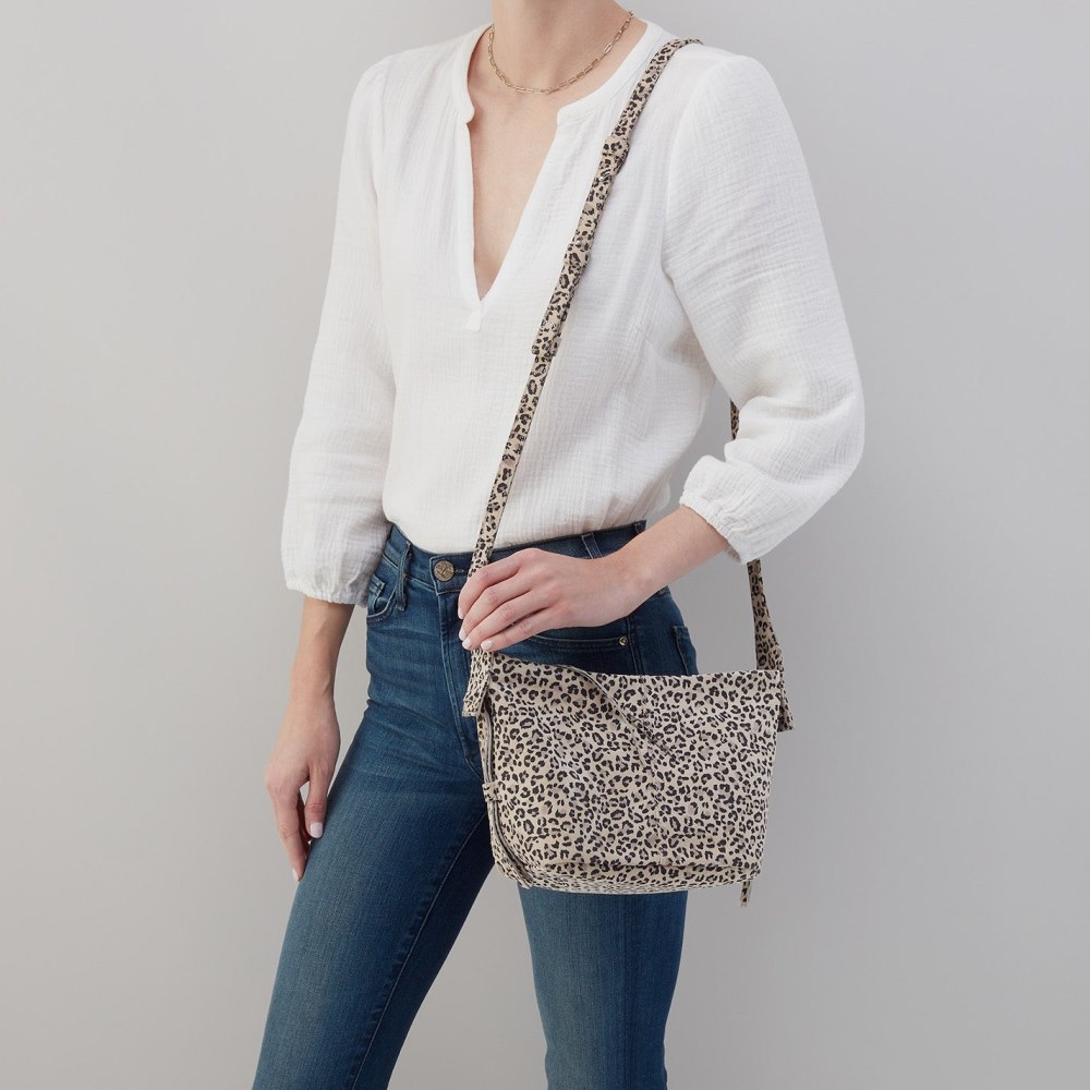 Hobo | Bonita Crossbody in Printed Leather - Mini Leopard