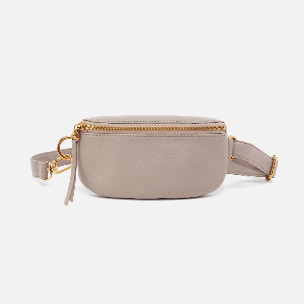 Hobo | Fern Belt Bag in Pebbled Leather - Taupe - Click Image to Close