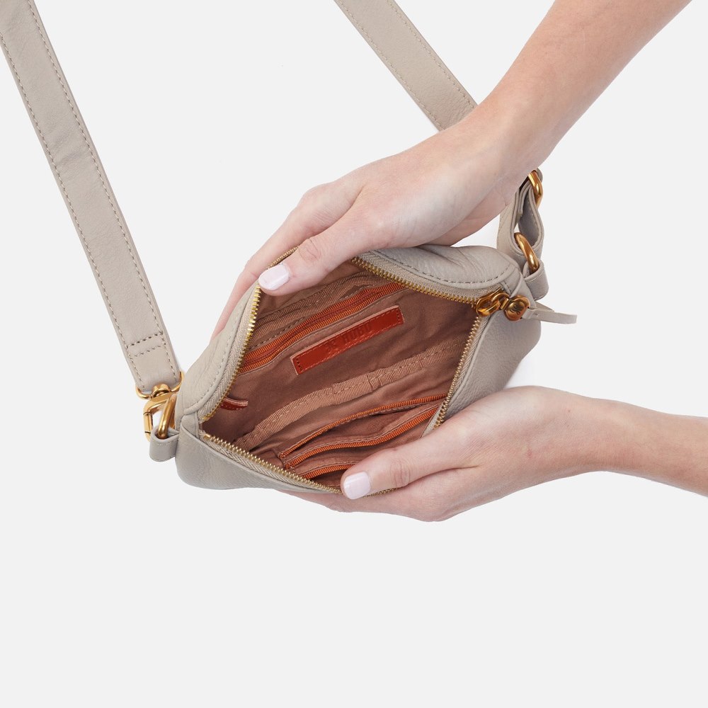 Hobo | Fern Belt Bag in Pebbled Leather - Taupe