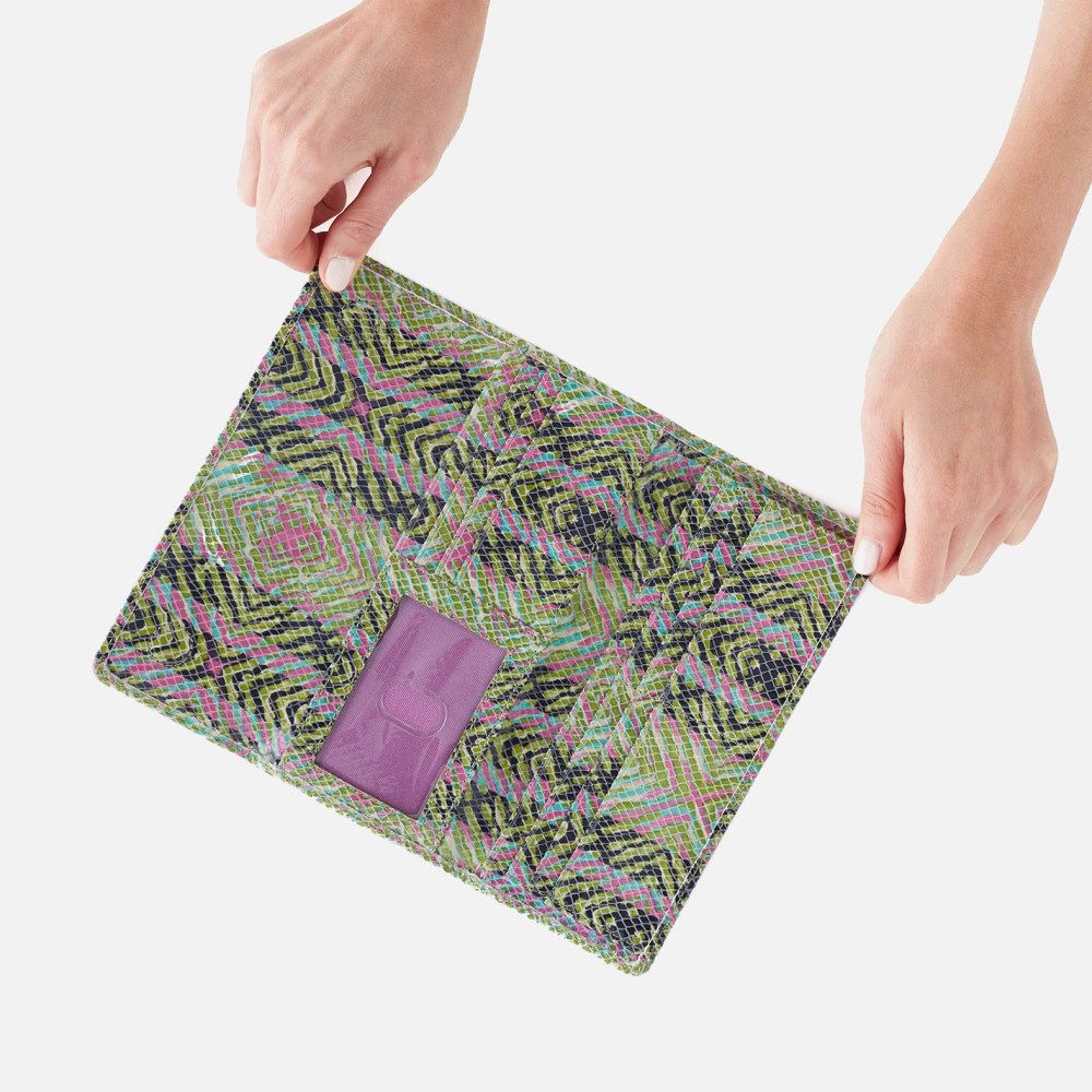 Hobo | Jill Large Trifold Wallet in Printed Leather - Geo Diamond Print