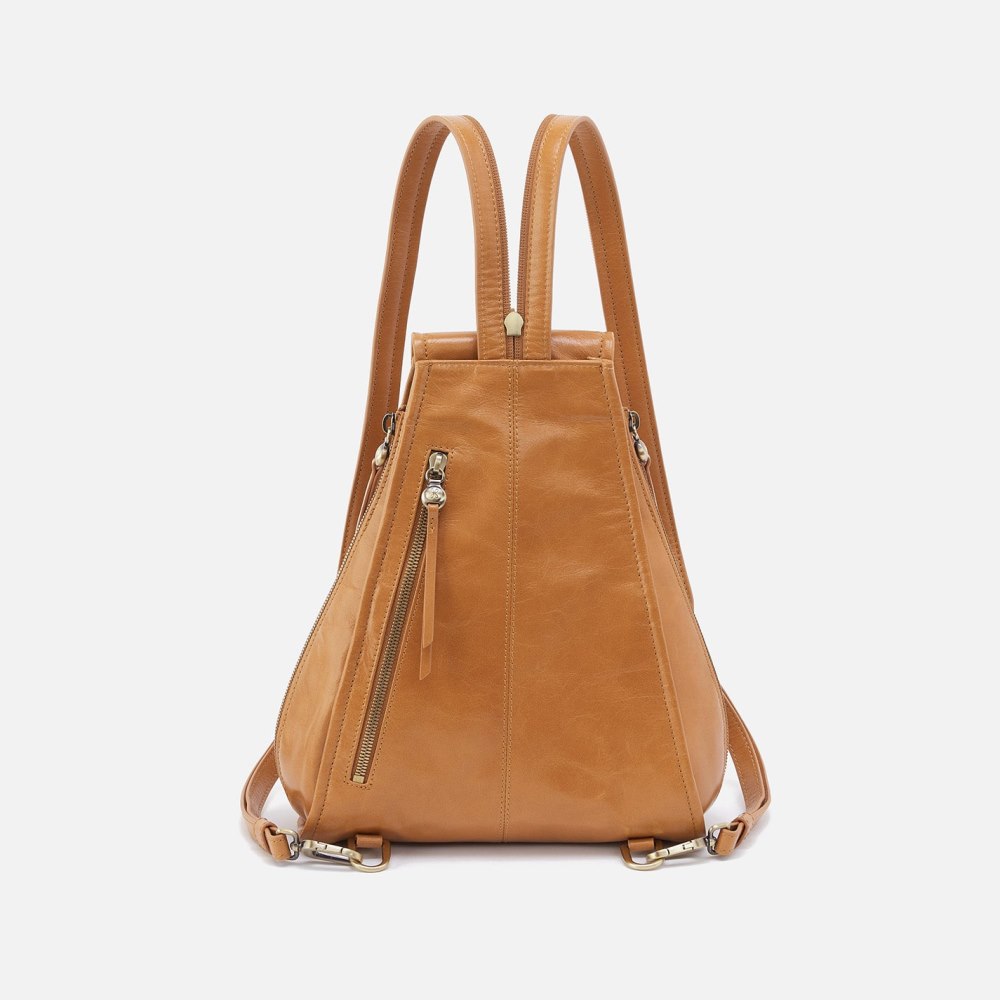 Hobo | Betta Backpack in Polished Leather - Natural