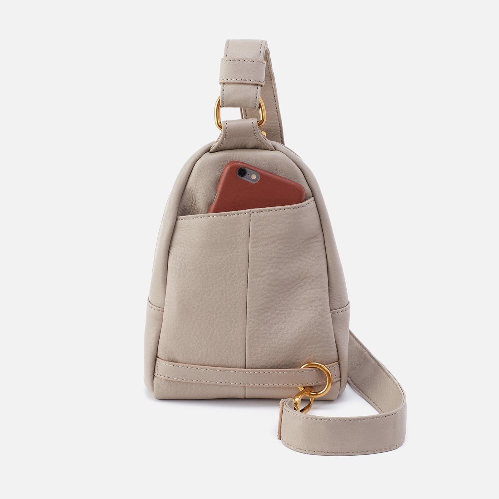 Hobo | Fern Sling in Pebbled Leather - Taupe