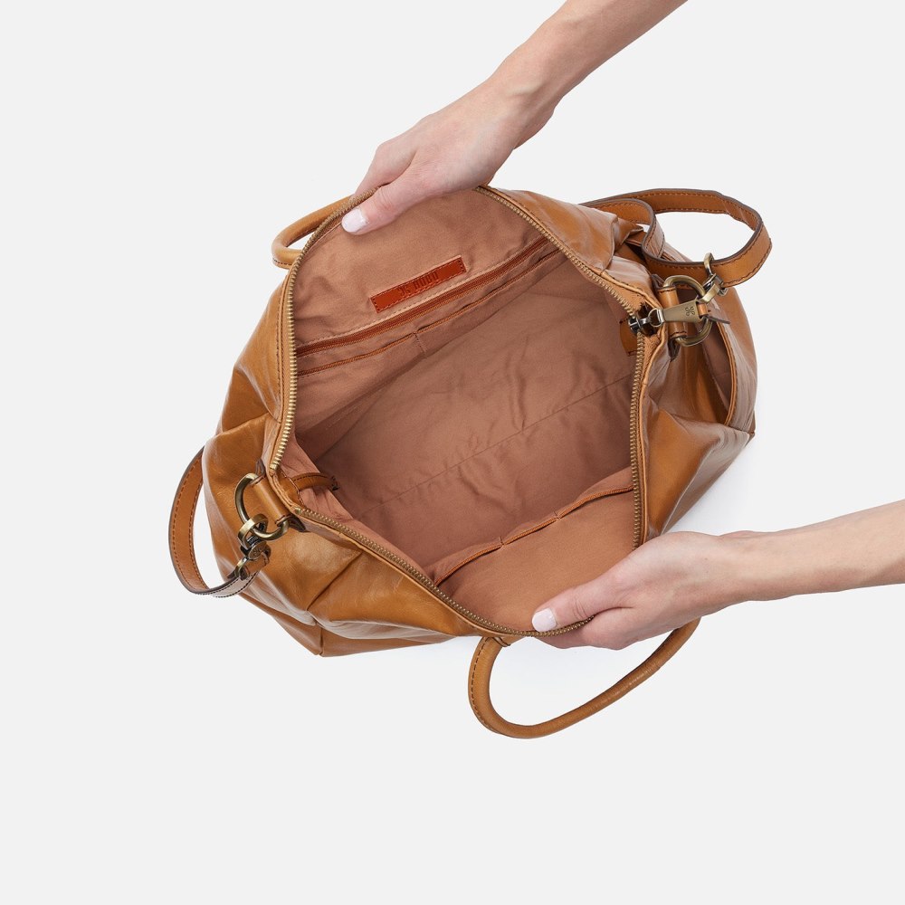 Hobo | Sheila Large Satchel in Polished Leather - Natural