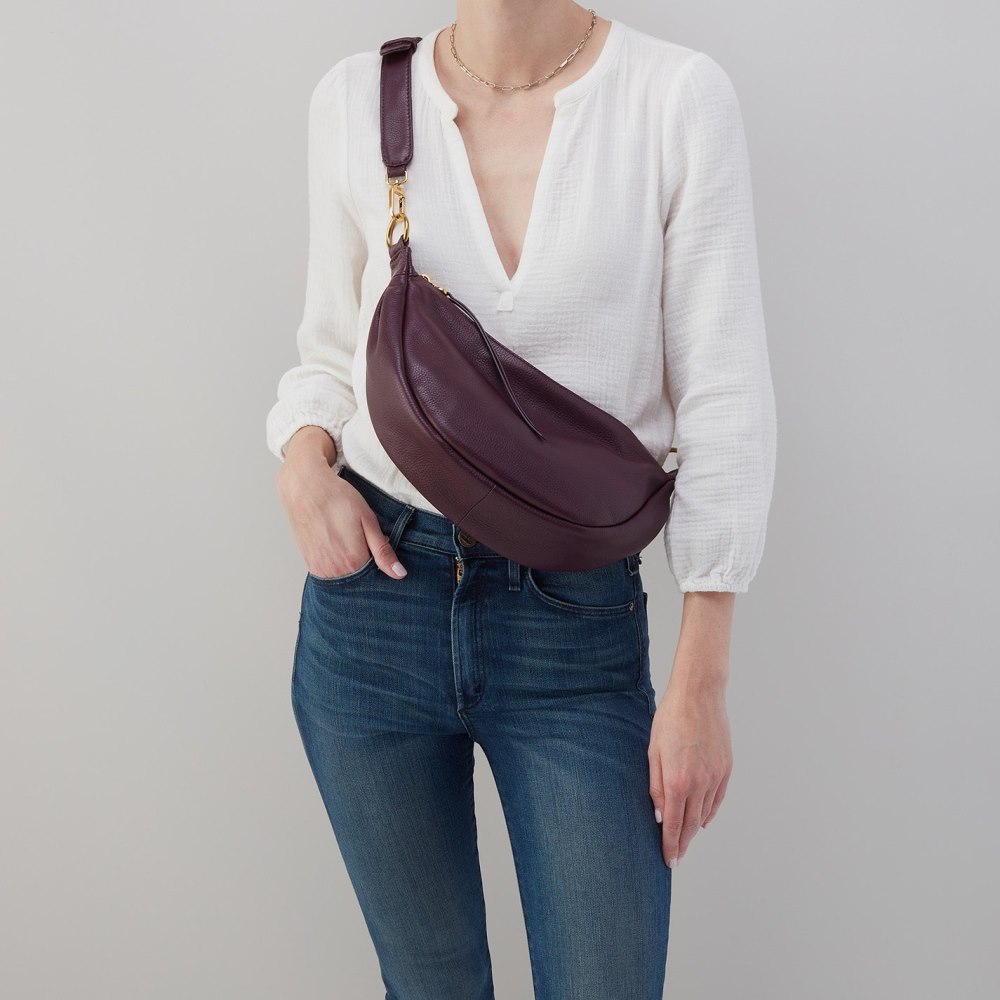 Hobo | Knox Sling in Pebbled Leather - Ruby Wine