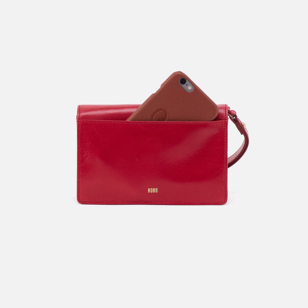 Hobo | Jill Wristlet in Polished Leather - Claret