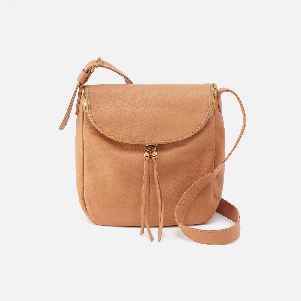 Hobo | Fern North-South Crossbody in Pebbled Leather - Sandstorm