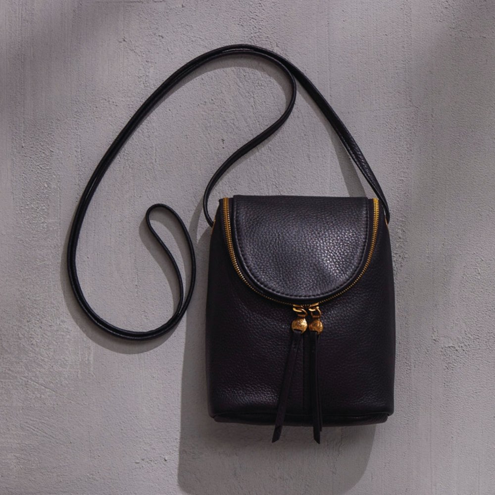 Hobo | Fern Crossbody in Pebbled Leather - Black