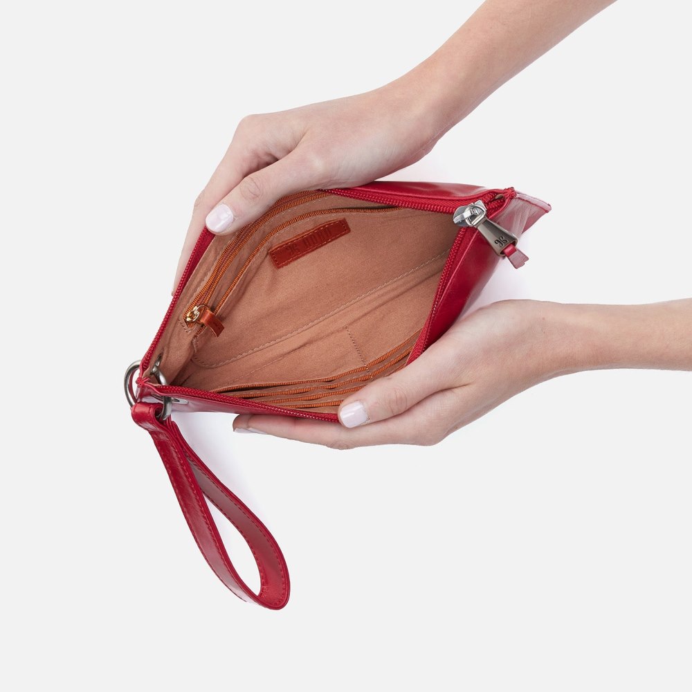 Hobo | Vida Wristlet in Polished Leather - Claret