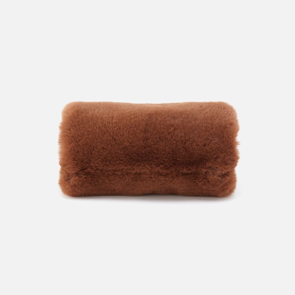 Hobo | Zuri Muff in Faux Fur and Metallic Leather - Medium Brown