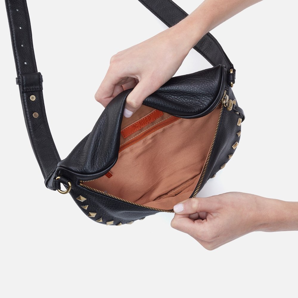 Hobo | Juno Belt Bag in Pebbled Leather - Black