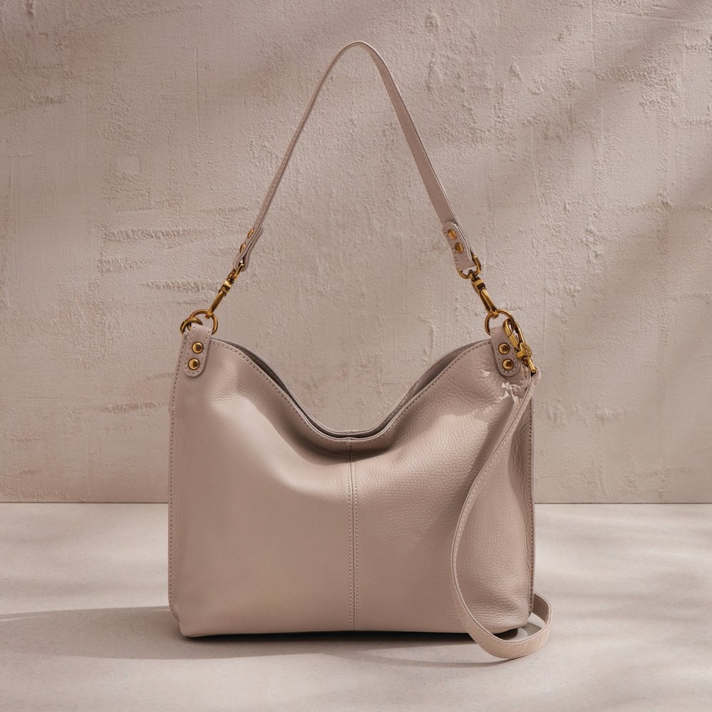 Hobo | Pier Shoulder Bag in Pebbled Leather - Taupe