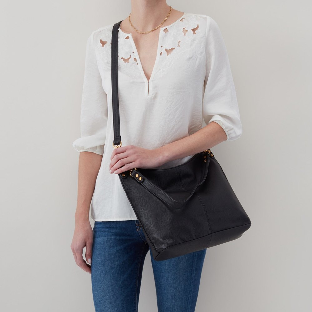 Hobo | Pier Shoulder Bag in Pebbled Leather - Taupe