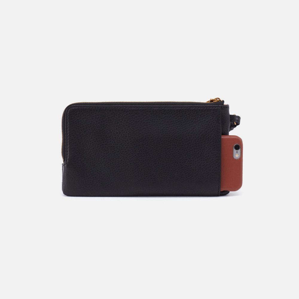 Hobo | Dayton Wristlet in Pebbled Leather - Black