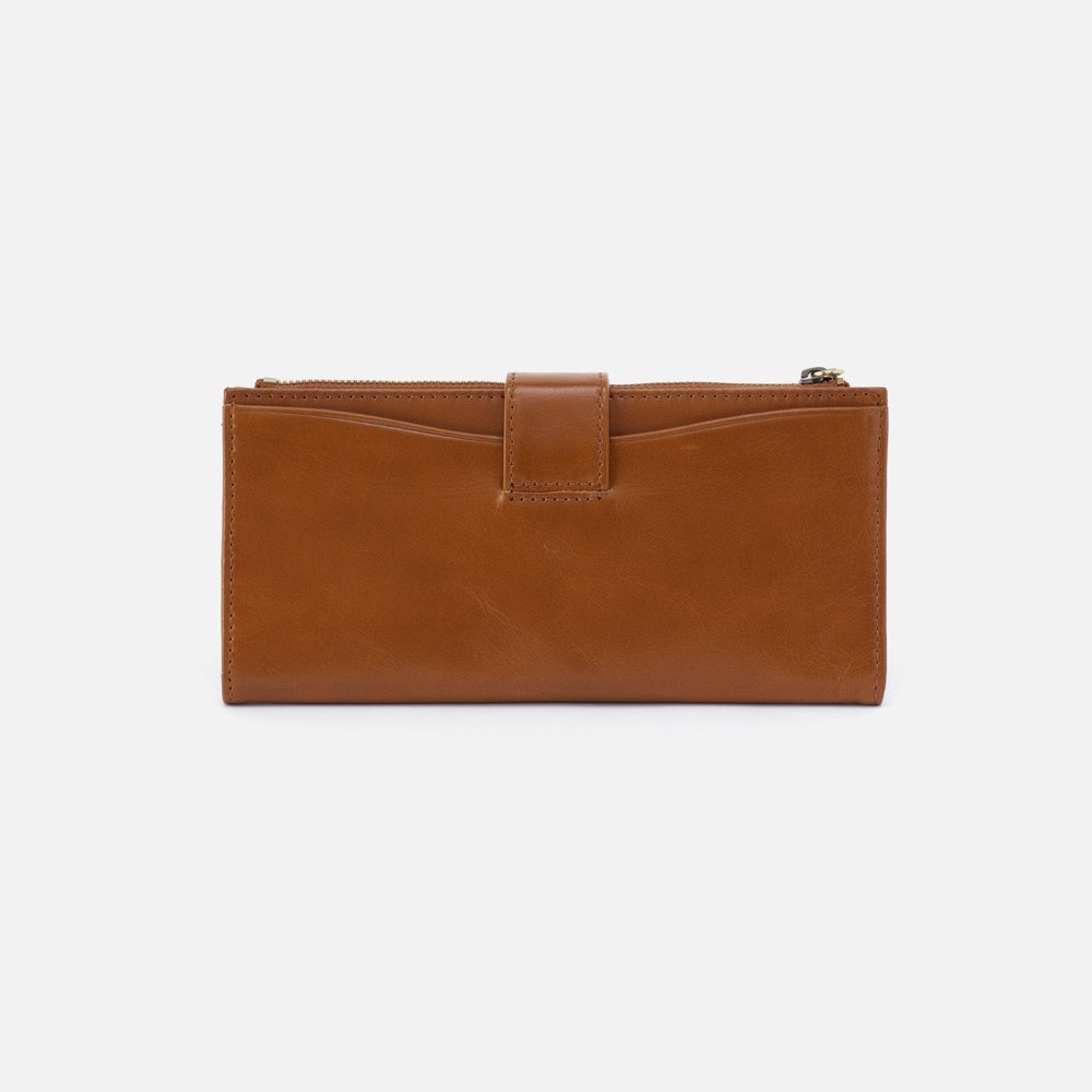 Hobo | Max Continental Wallet in Polished Leather - Truffle