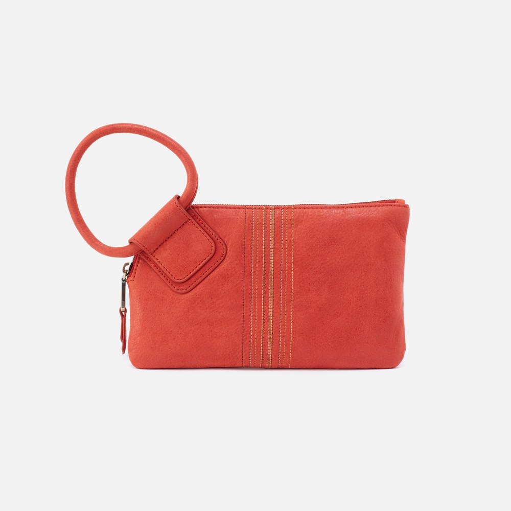 Hobo | Sable Wristlet in Buffed Leather - Chili - Click Image to Close