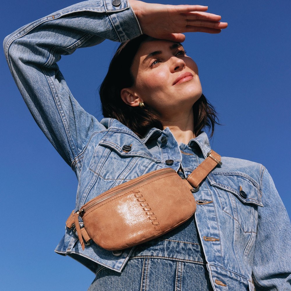 Hobo | Fern Belt Bag in Buffed Leather - Whiskey