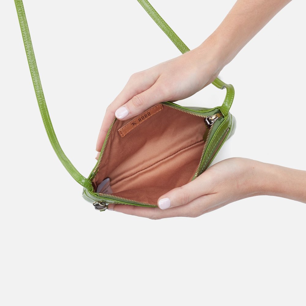 Hobo | Cara Crossbody in Polished Leather - Garden Green