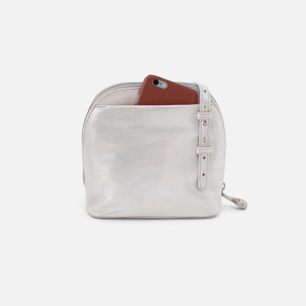 Hobo | Nash Crossbody in Metallic Leather - Silver