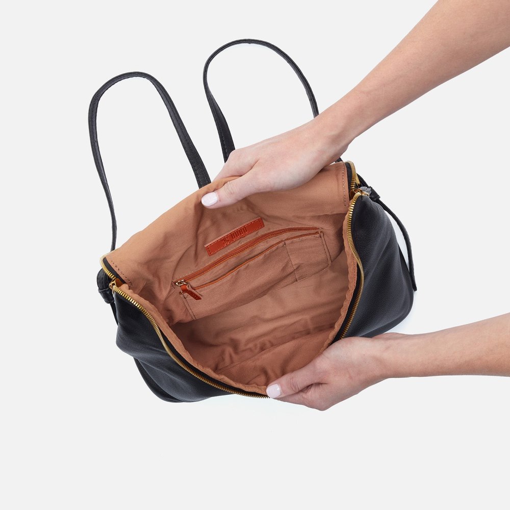 Hobo | Fern Backpack in Pebbled Leather - Black