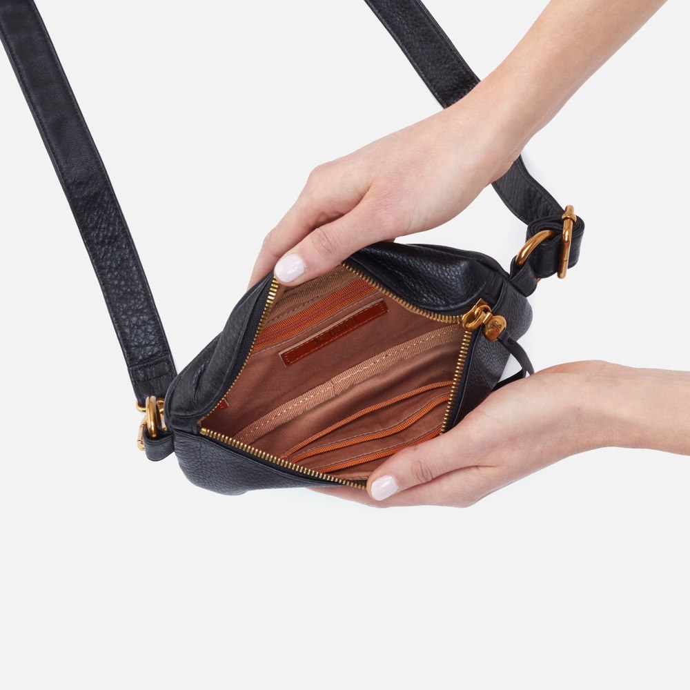 Hobo | Fern Belt Bag in Pebbled Leather - Black