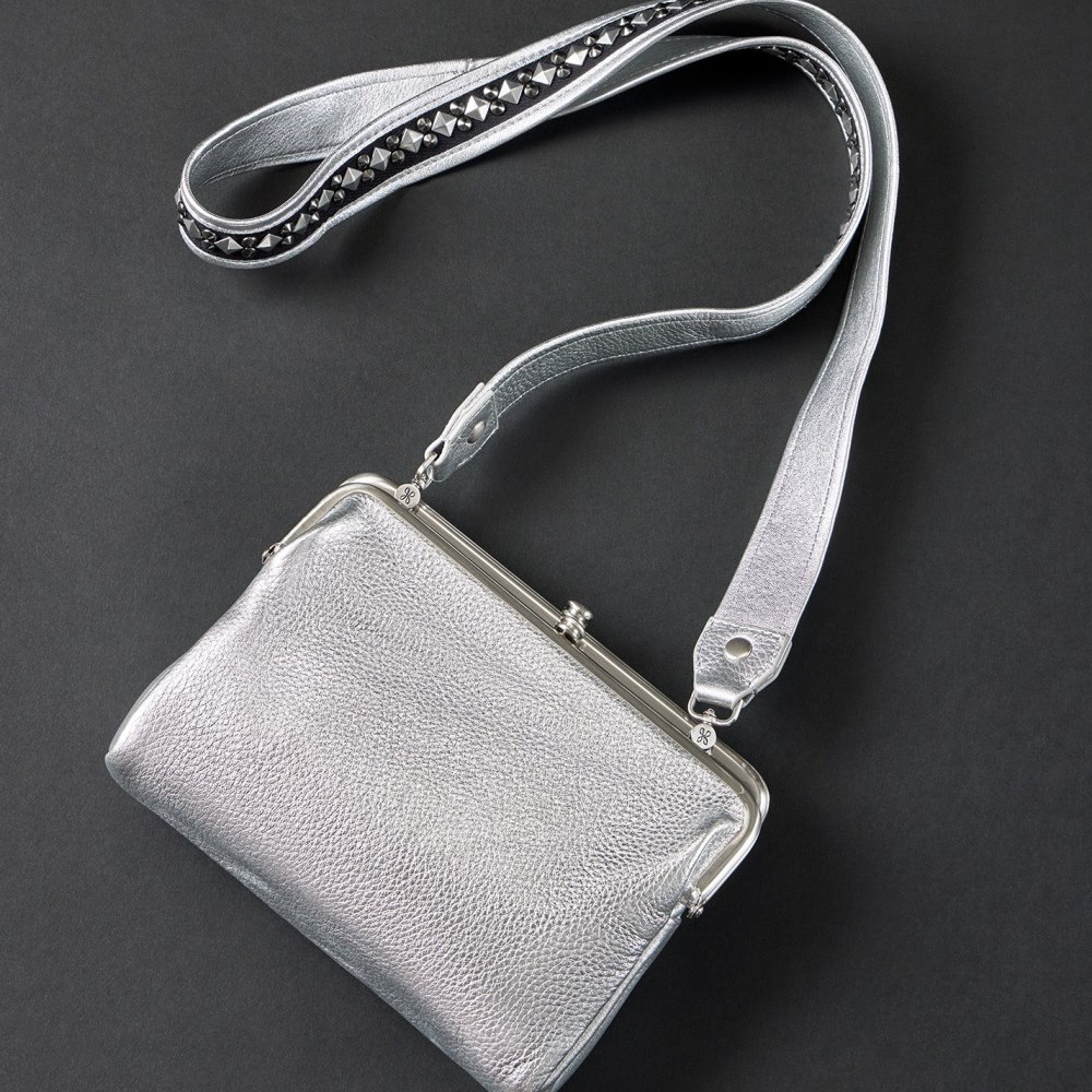 Hobo | Lauren Crossbody in Metallic Leather - Argento