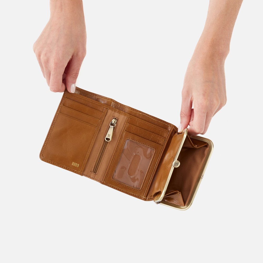 Hobo | Robin Compact Wallet in Polished Leather - Truffle