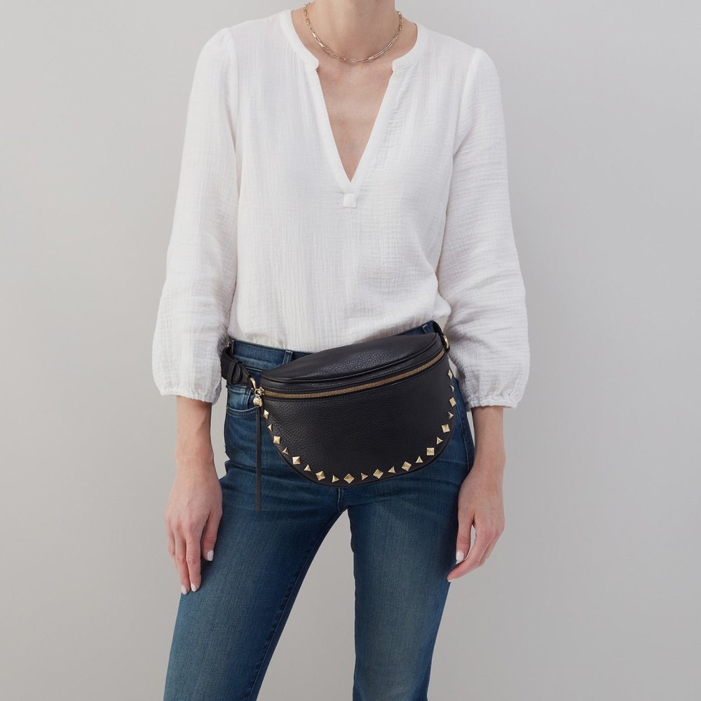 Hobo | Juno Belt Bag in Pebbled Leather - Black