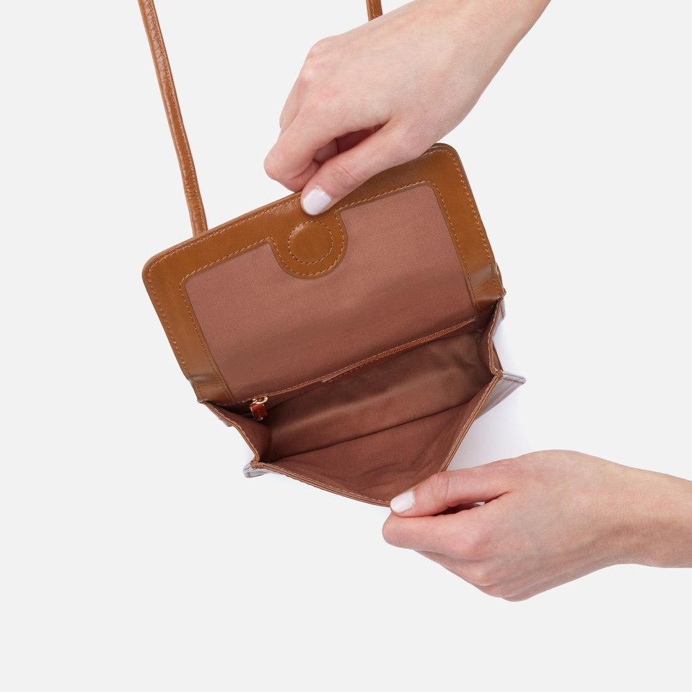 Hobo | Jill Wallet Crossbody in Polished Leather - Truffle