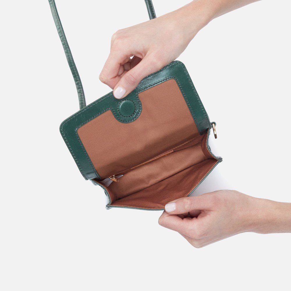 Hobo | Jill Wallet Crossbody in Polished Leather - Sage Leaf