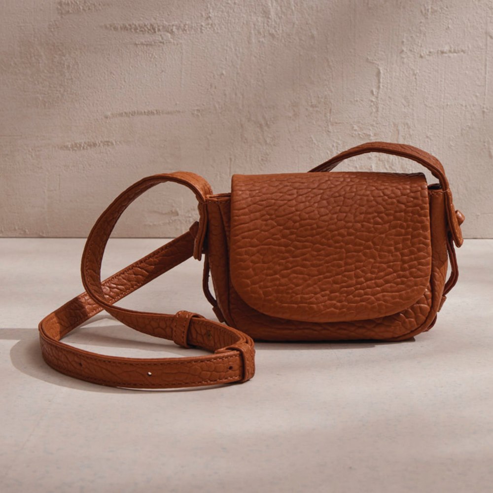 Hobo | Bonita Mini Messenger Crossbody in Bubble Pebbled Leather - Brown