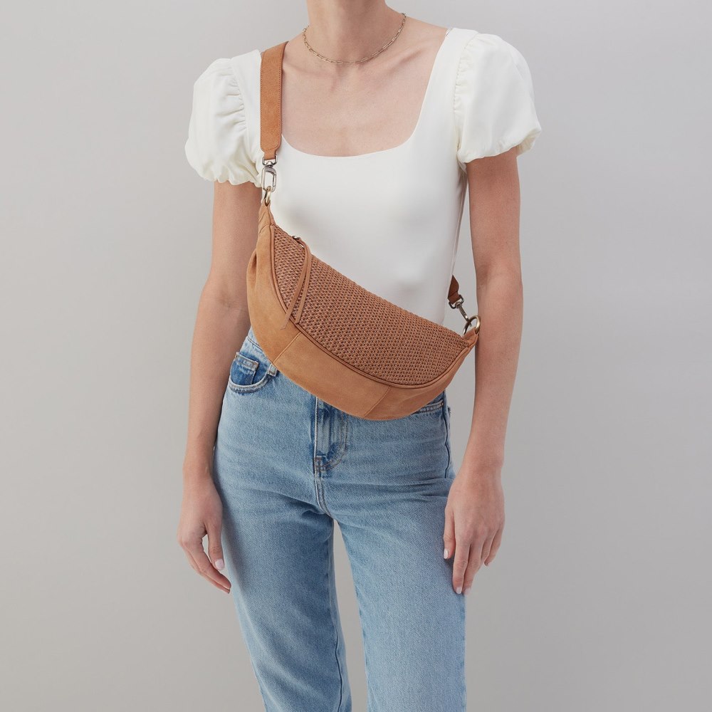 Hobo | Knox Sling in Raffia With Leather Trim - Sepia