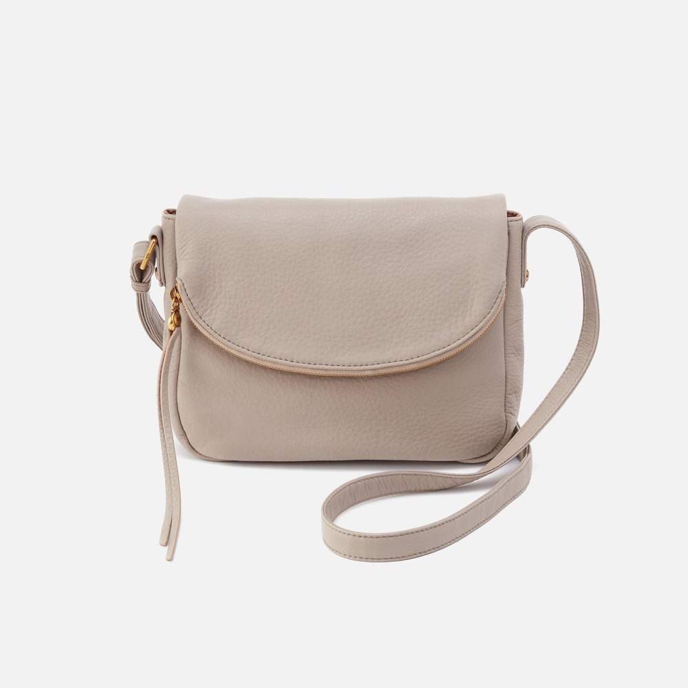 Hobo | Fern Messenger Crossbody in Pebbled Leather - Taupe