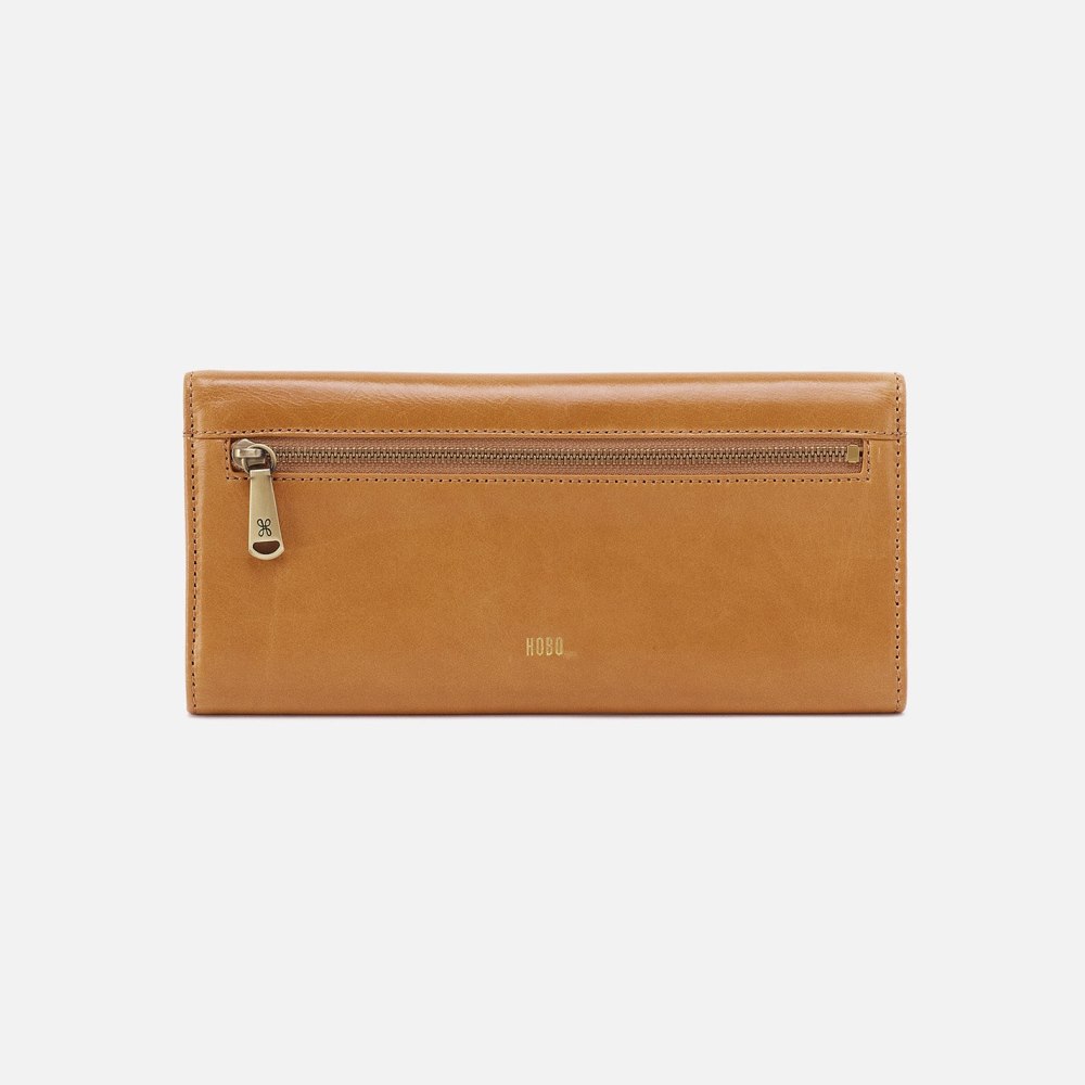 Hobo | Jill Large Trifold Wallet in Polished Leather - Natural