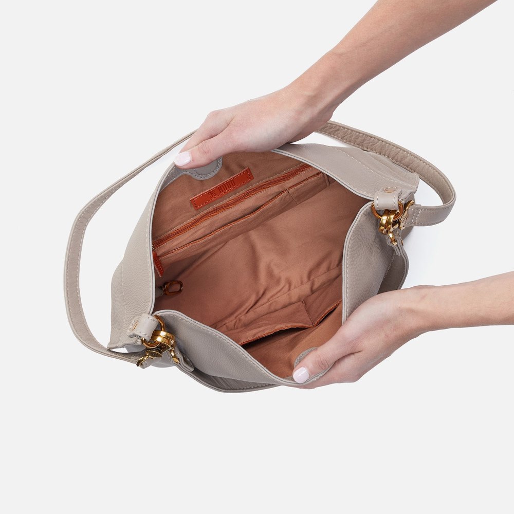 Hobo | Pier Shoulder Bag in Pebbled Leather - Taupe