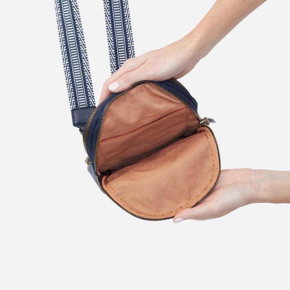 Hobo | Cass Sling in Pebbled Leather - Sapphire