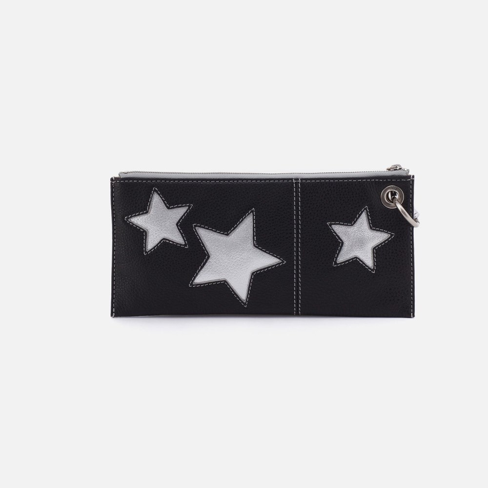 Hobo | Vida Wristlet in Metallic Leather - Argento