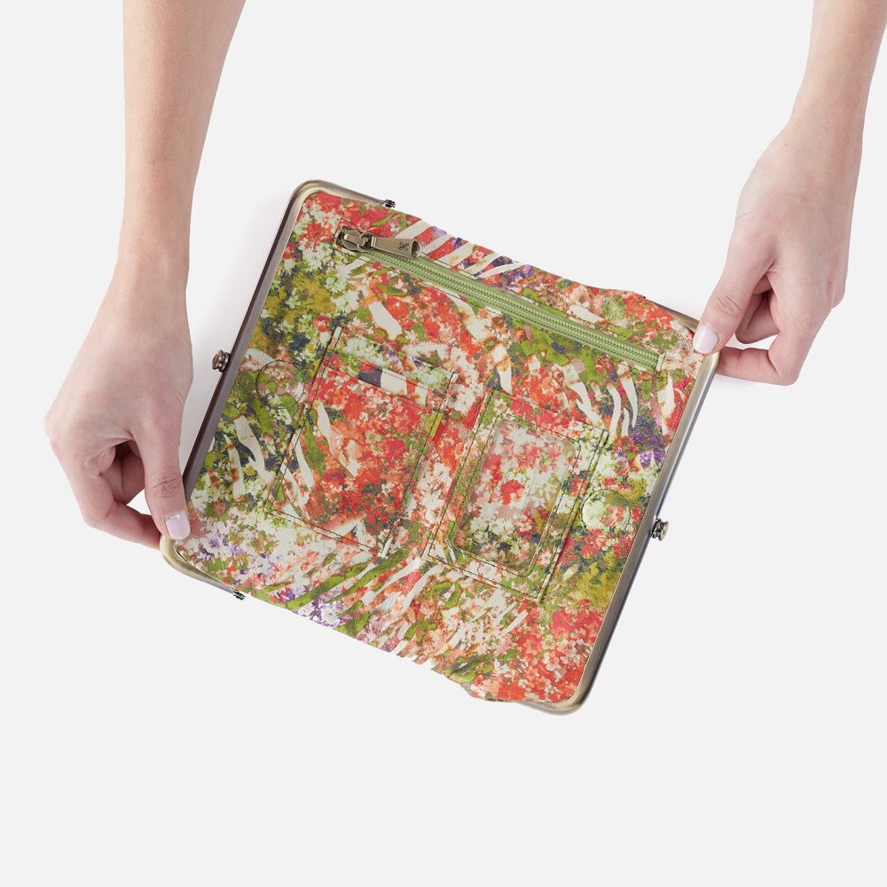 Hobo | Lauren Clutch-Wallet in Printed Leather - Tropic Print