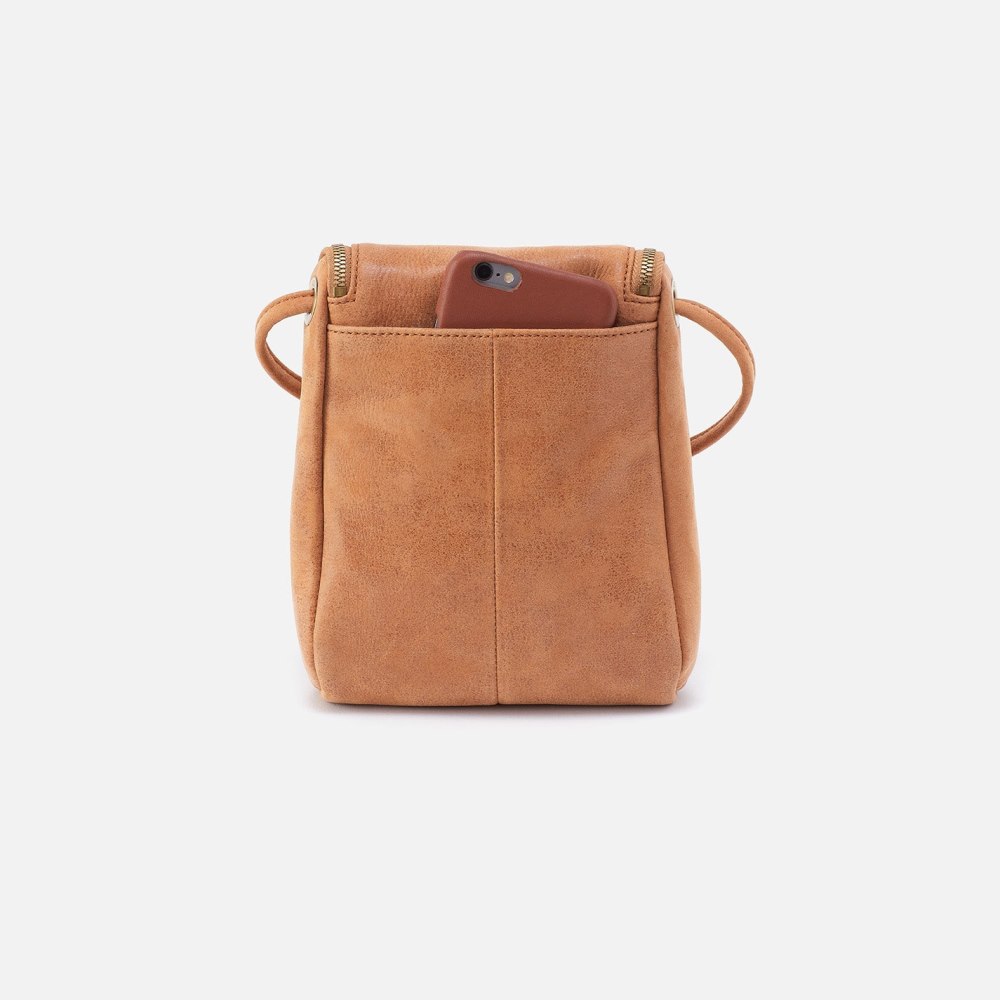 Hobo | Fern Crossbody in Buffed Leather - Whiskey