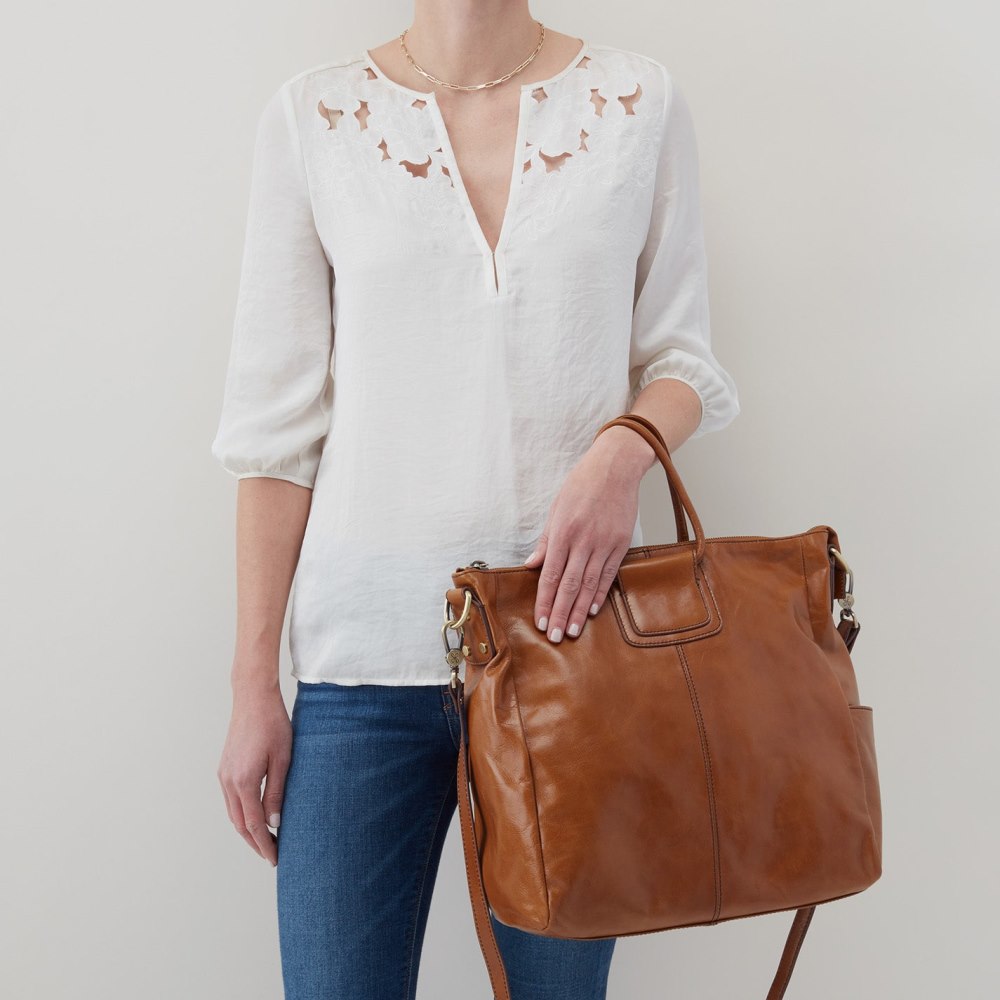 Hobo | Sheila Large Satchel in Polished Leather - Truffle