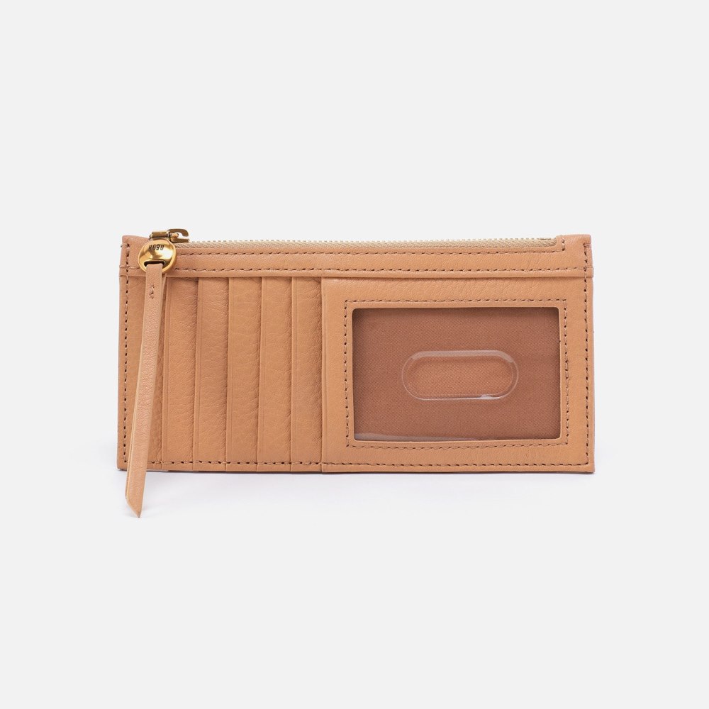 Hobo | Carte Card Case in Pebbled Leather - Sandstorm