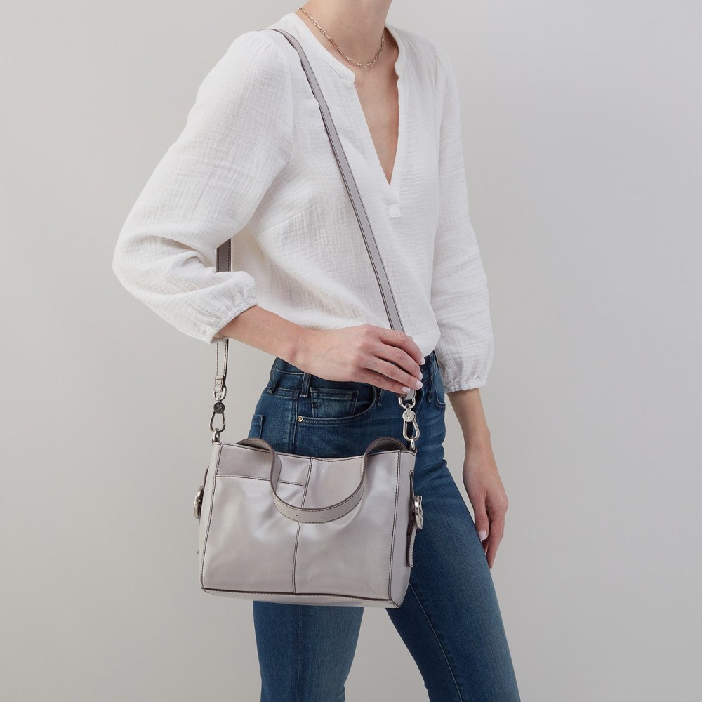 Hobo | Render Small Crossbody in Polished Leather - Light Grey