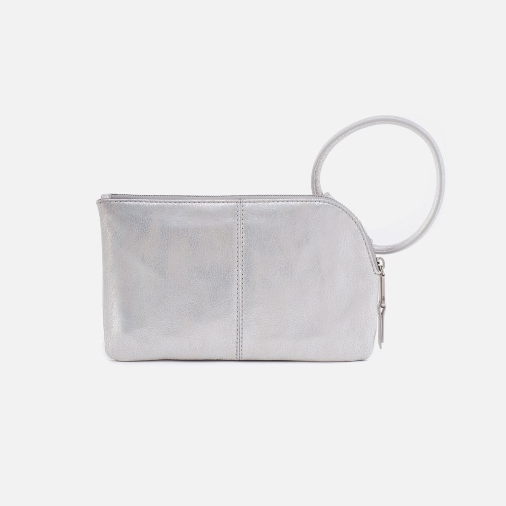 Hobo | Sable Wristlet in Metallic Leather - Silver