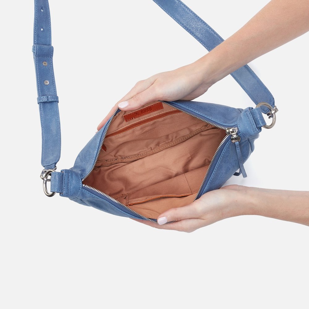 Hobo | Knox Sling in Buffed Leather - Azure