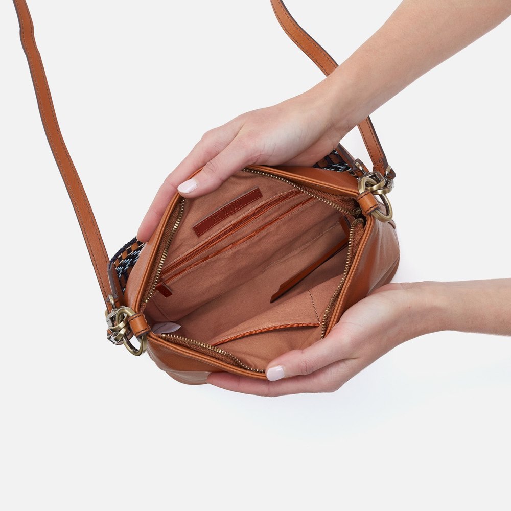 Hobo | Belle Convertible Shoulder Bag in Artisan Leather - Honey Brown